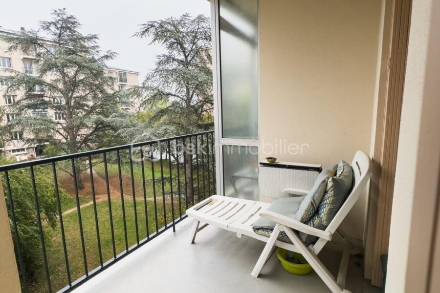 Appartement à vendre à Rodez — Vue sur la ville — photo 7