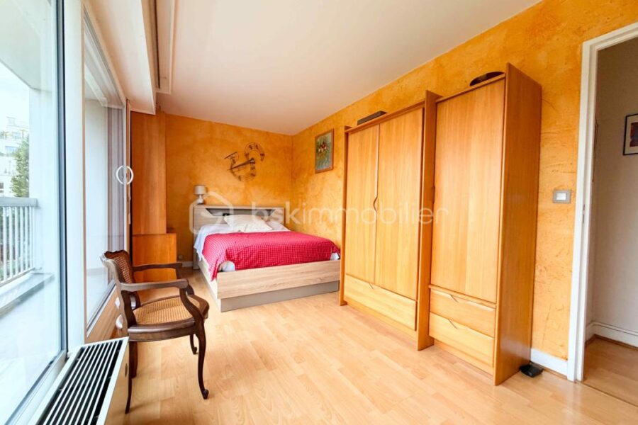 Appartement à vendre à Courbevoie — Vue parc & jardin — photo 8