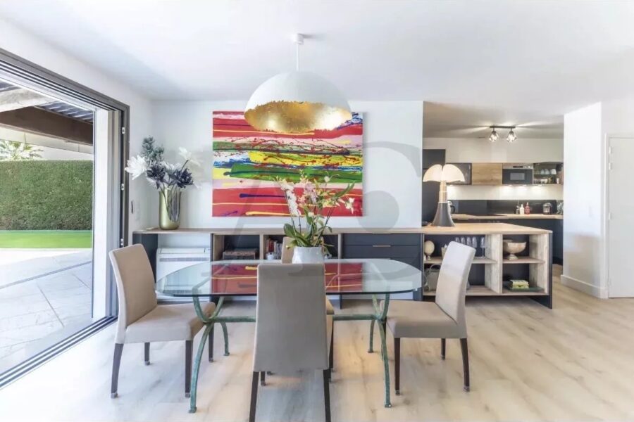 Maison à vendre à Villeneuve-Loubet — Vue mer — photo 6