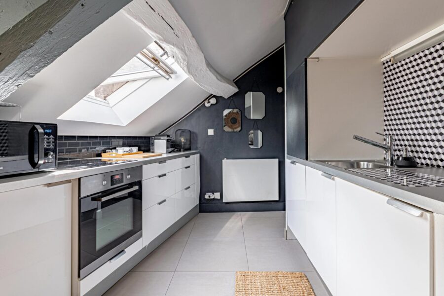 Appartement à vendre à Paris 1er arrondissement — Vue sur la ville — photo 8