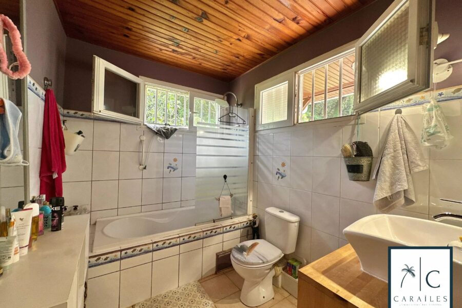 Maison à vendre à Sainte-Marie — Vue mer — photo 13