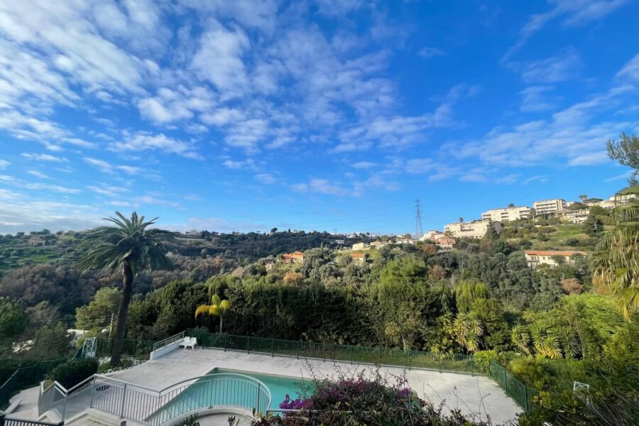 Appartement à louer à Nice — Vue nature — photo 1