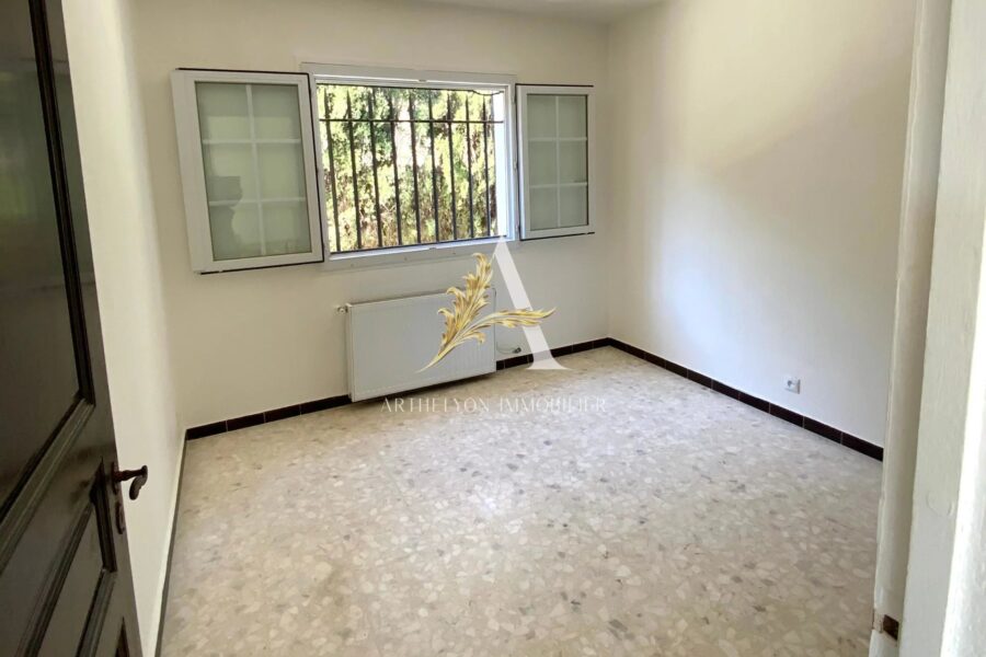 Maison à vendre à Sainte-Maxime — Vue mer — photo 19