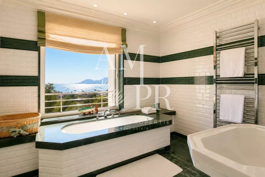 Maison à vendre à Cannes — Vue mer — photo 21
