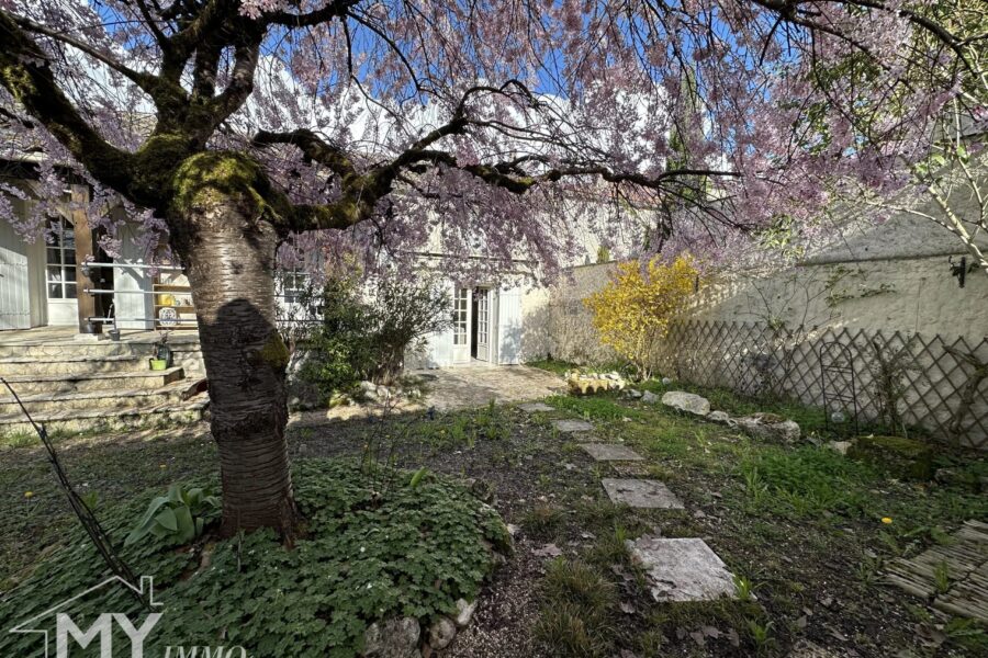 Maison à vendre à Issigeac — Vue parc & jardin — photo 2
