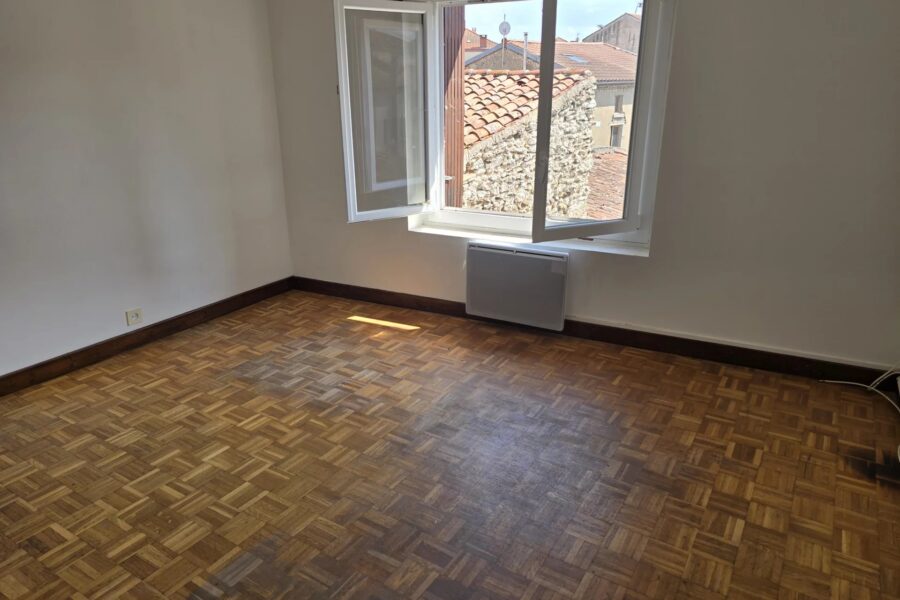 Maison à vendre à Beaulieu — Vue sur la ville — photo 7