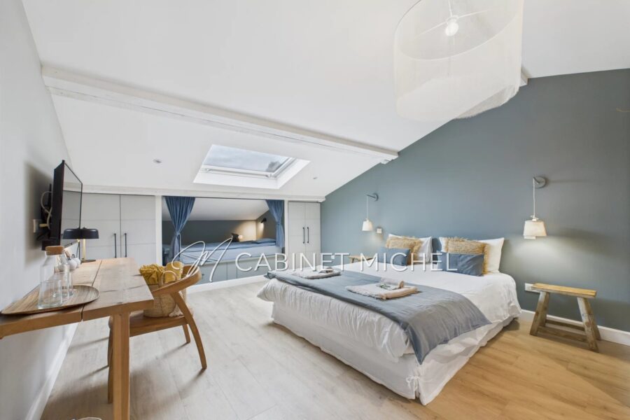 Maison à vendre à Roquefort-les-Pins — Vue parc & jardin — photo 18