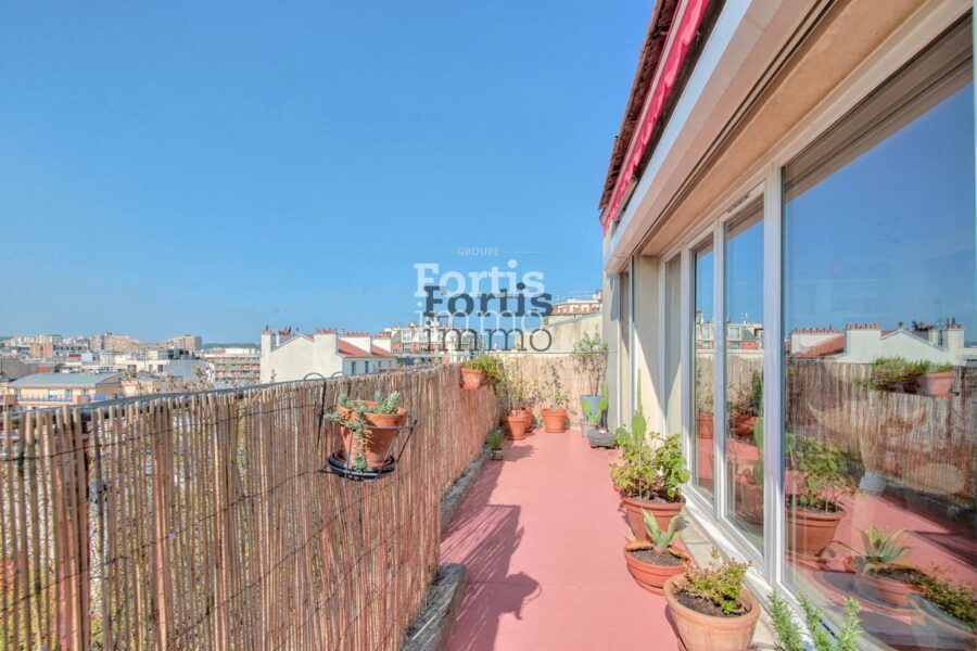Appartement à vendre à Boulogne-Billancourt — Vue sur la ville — photo 2