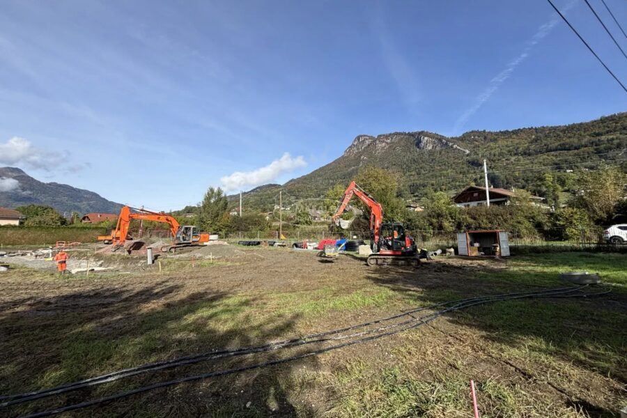 Terrain à vendre à Thyez — Vue montagne — photo 1