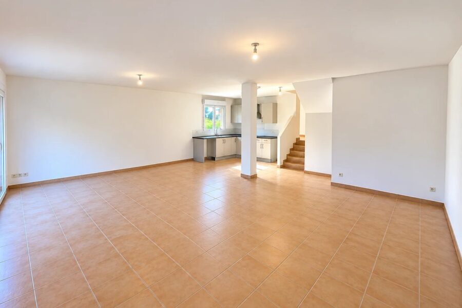 Maison à vendre à Saint-Sylvestre — Vue montagne — photo 5