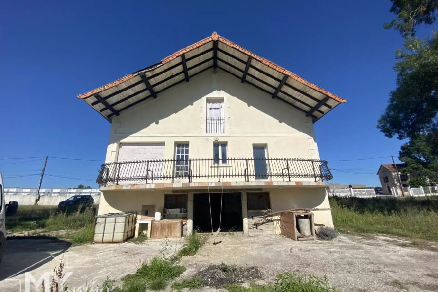 Maison à vendre à Saint-Martin-de-Gurson — Vue nature — photo 2