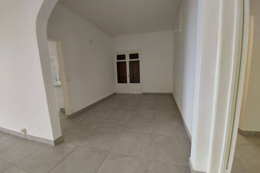 Maison à louer à Saint-Denis — Vue mer — photo 6