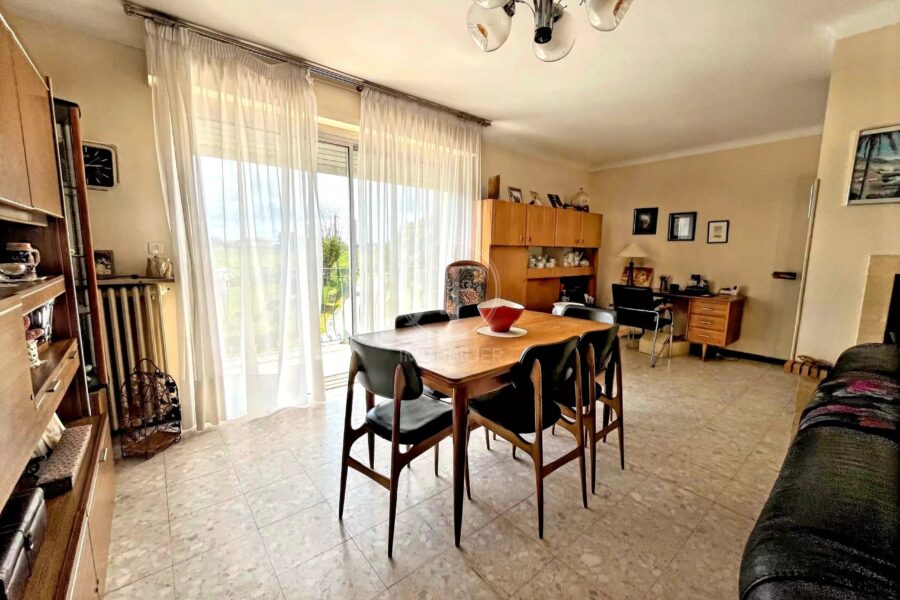 Maison à vendre à Puisseguin — Vue sur la ville — photo 9