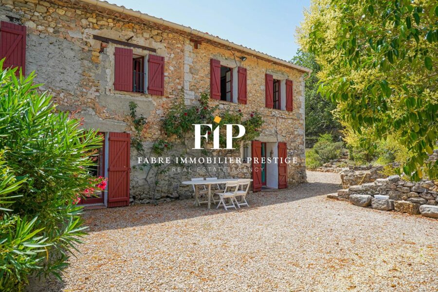 Maison à vendre à Saint-maximin-la-sainte-baume — Vue nature — photo 5