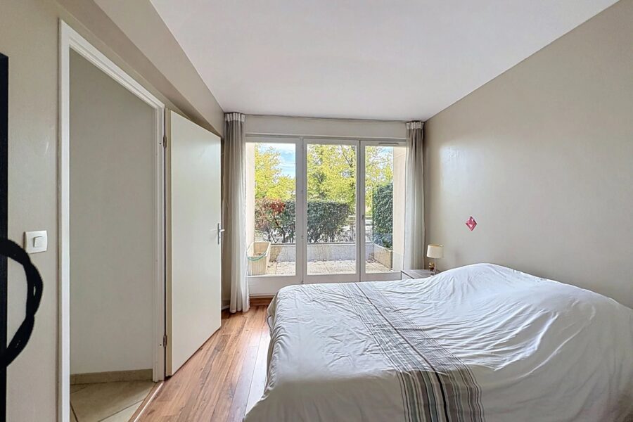Appartement à vendre à Montigny-le-Bretonneux — Vue parc & jardin — photo 21