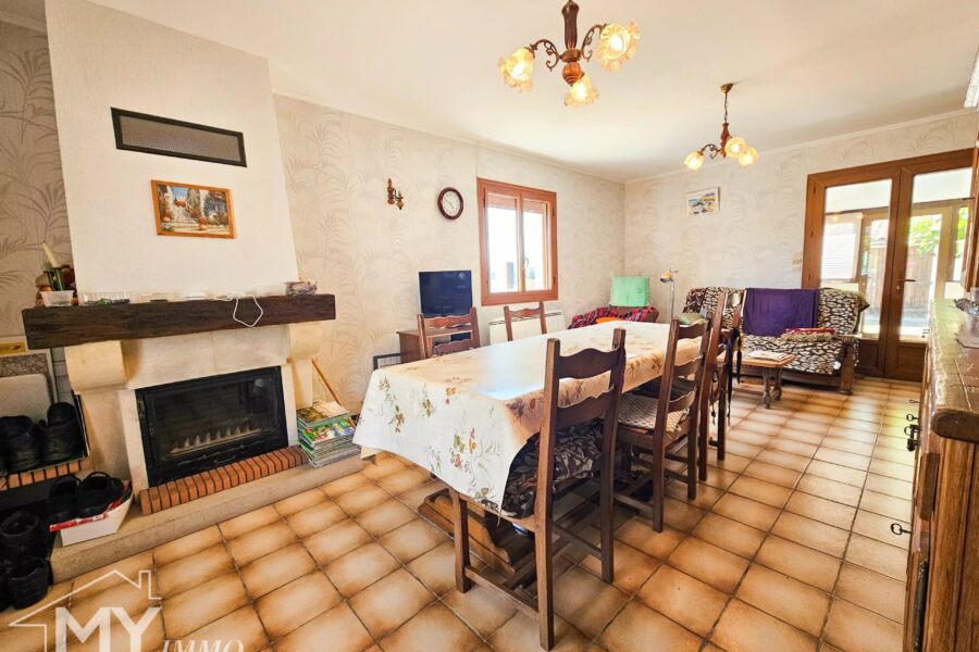 Maison à vendre à Pineuilh — Vue montagne — photo 5