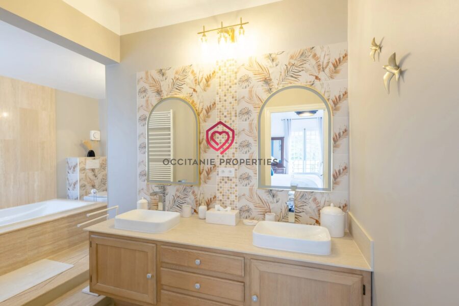 Maison à vendre à La Redorte — Vue parc & jardin — photo 15