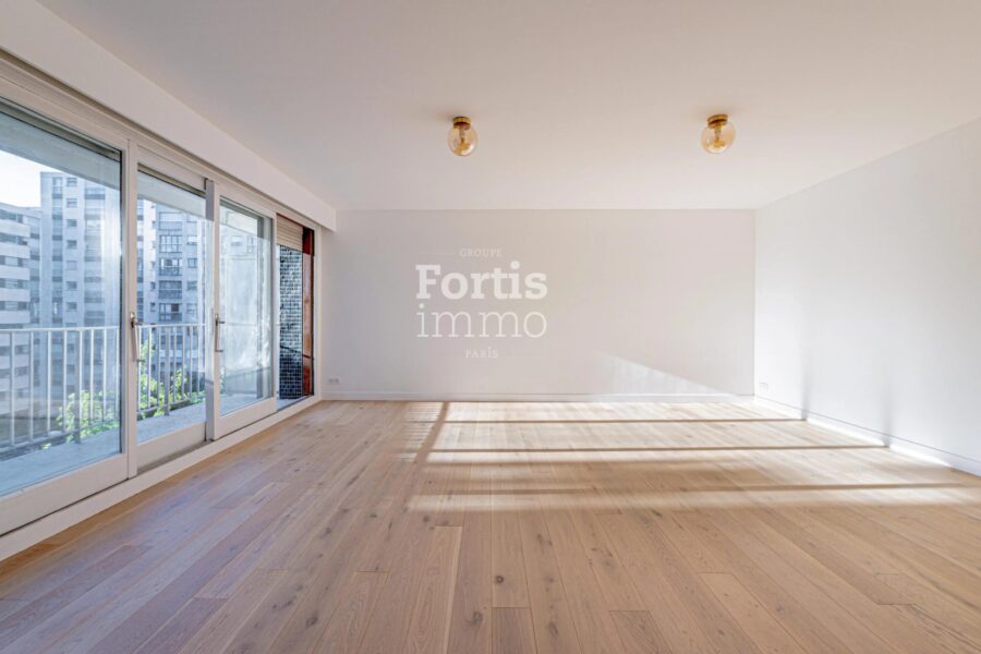 Appartement à vendre à Paris 15e arrondissement — Vue parc & jardin — photo 5