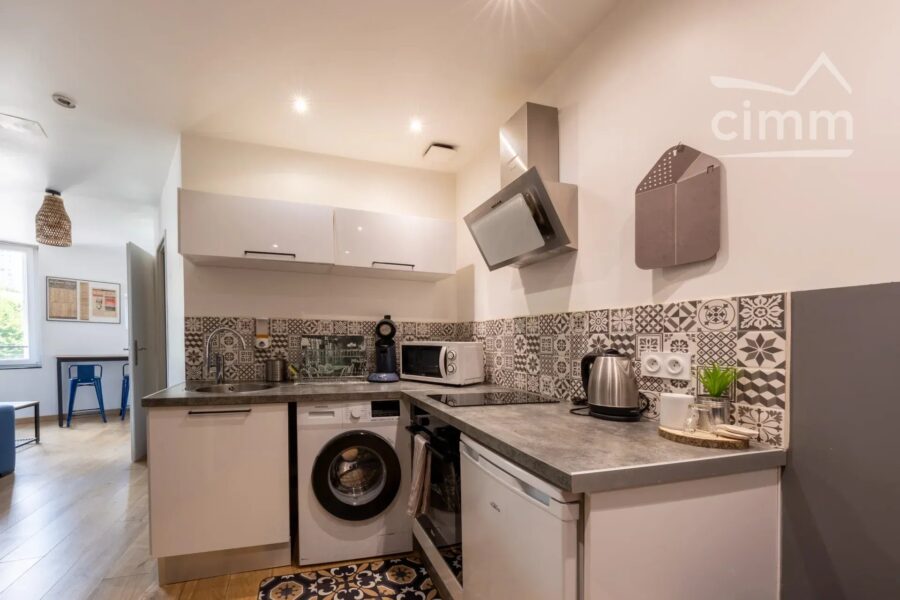 Appartement à louer à Saint-Étienne — Vue sur la ville — photo 5