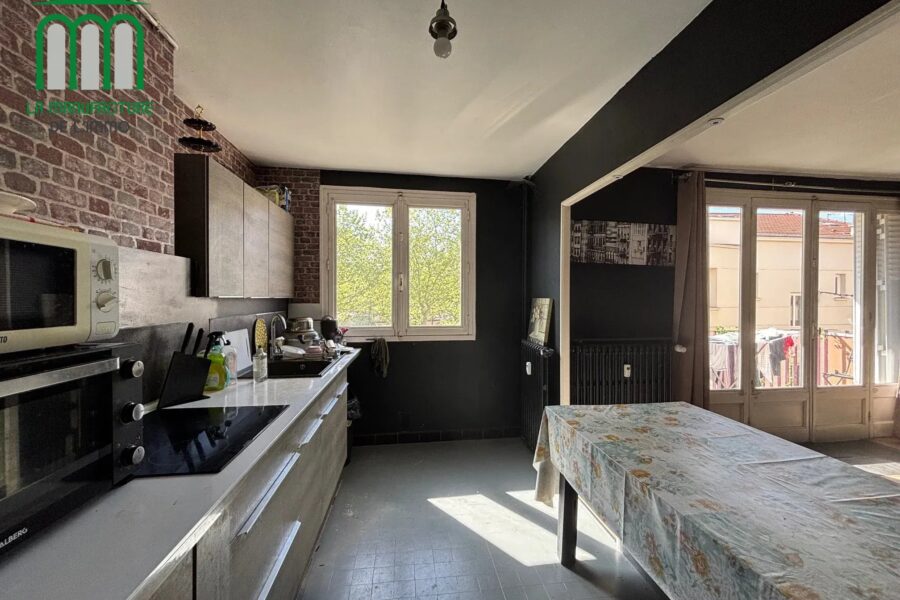 Appartement à vendre à Saint-Étienne — Vue sur la ville — photo 6