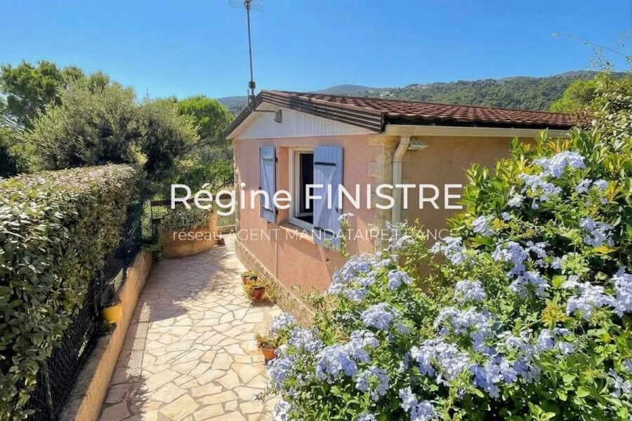 Maison à vendre à Roquebrune-sur-Argens — Vue montagne — photo 4