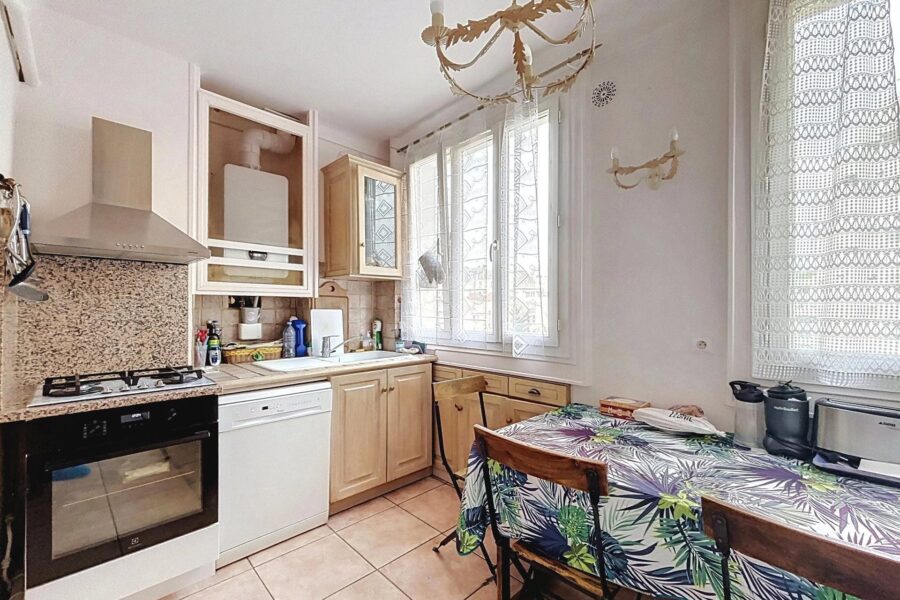 Appartement à vendre à Paris 15e arrondissement — Vue sur la ville — photo 11