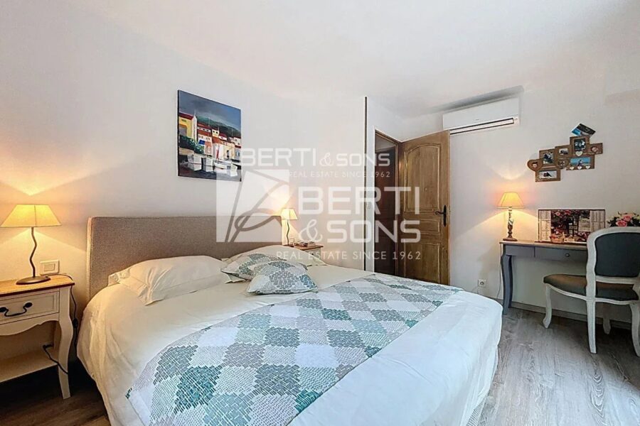 Maison à vendre à Mandelieu-la-Napoule — Vue mer — photo 13