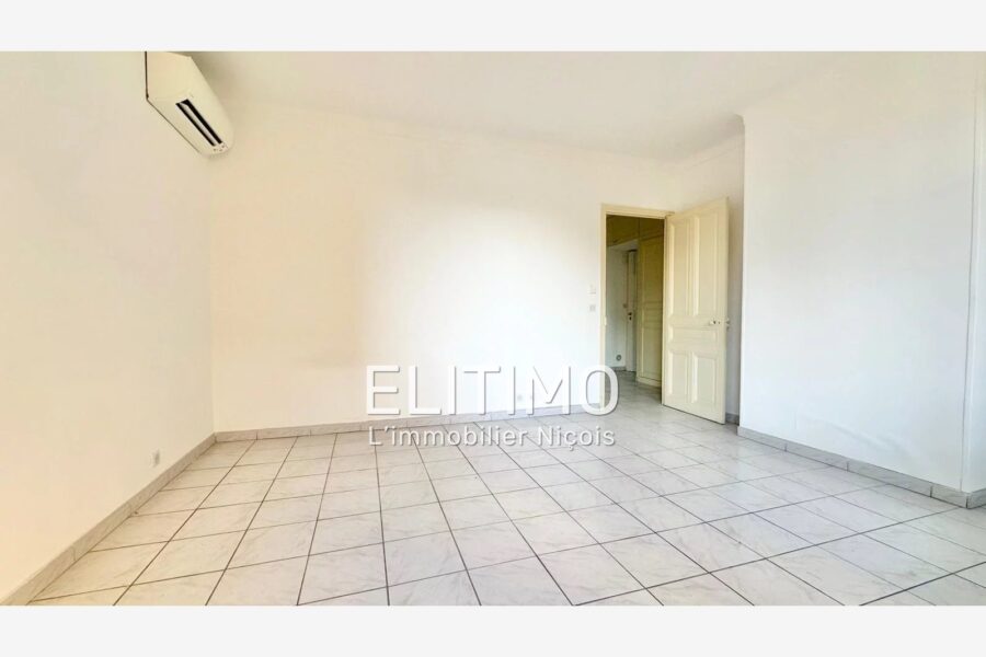 Appartement à vendre à Nice — Vue sur la ville — photo 10