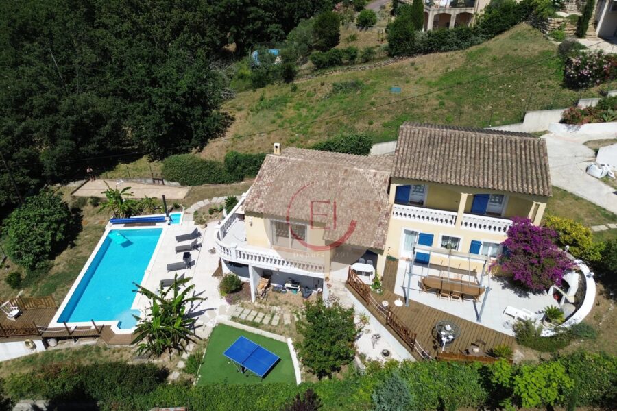 Maison à vendre à Les Adrets-de-l&rsquo;Estérel — Vue montagne — photo 15