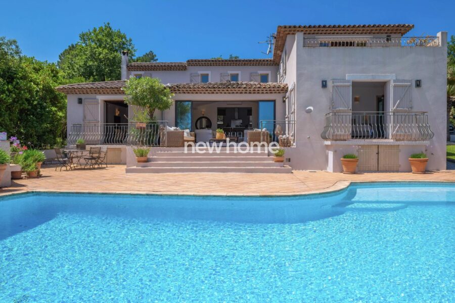 Maison à vendre à Les Adrets-de-l&rsquo;Estérel — Vue mer — photo 4