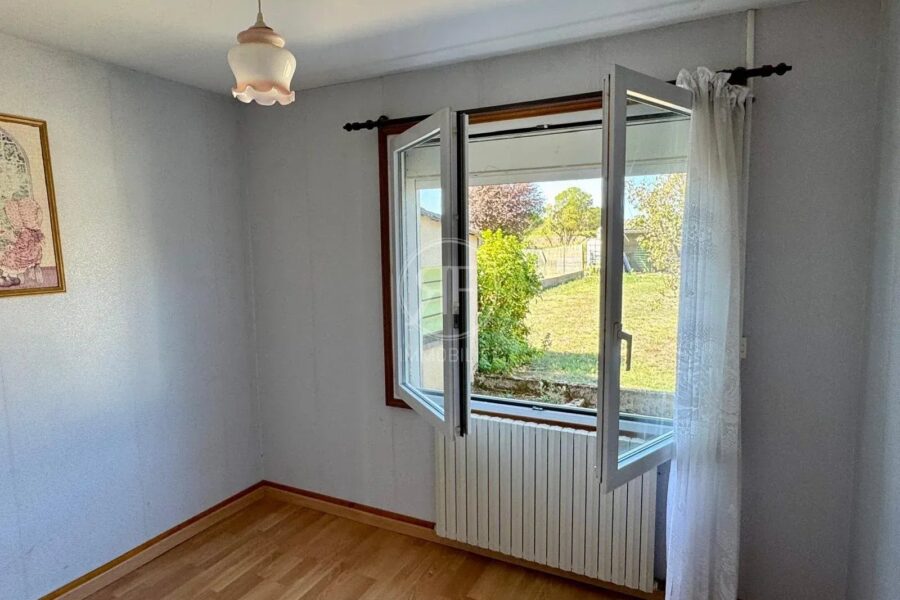 Maison à vendre à Puisseguin — Vue nature — photo 10