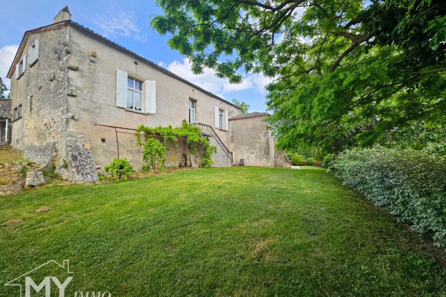 Maison à vendre à Les Lèves-et-Thoumeyragues — Vue montagne — photo 44
