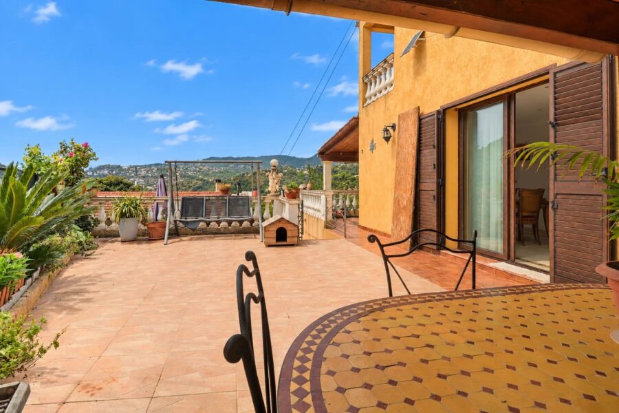 Maison à vendre à La Trinité — Vue montagne — photo 28