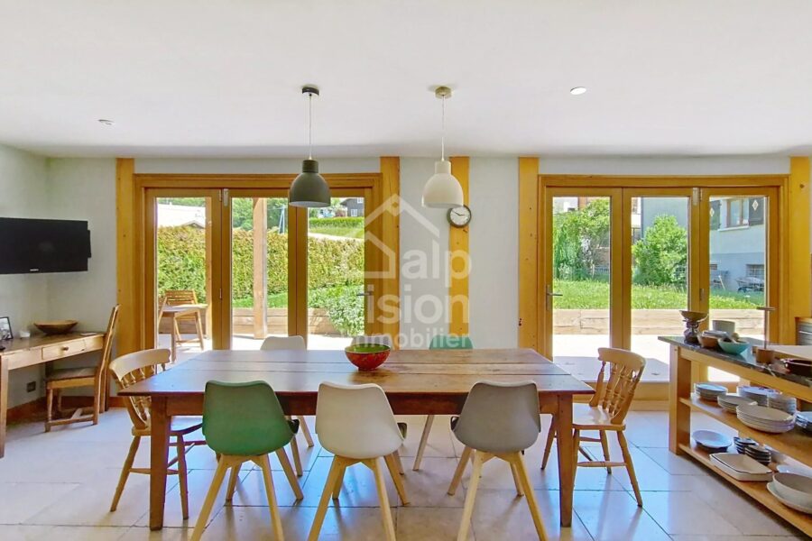 Maison à vendre à Abondance — Vue montagne — photo 10