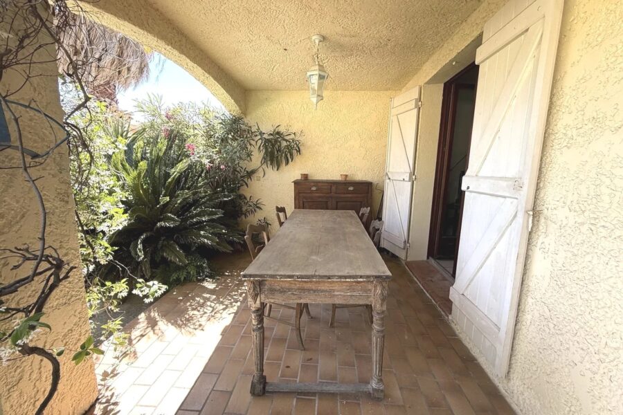 Maison à vendre à Sausset-les-Pins — Vue mer — photo 6