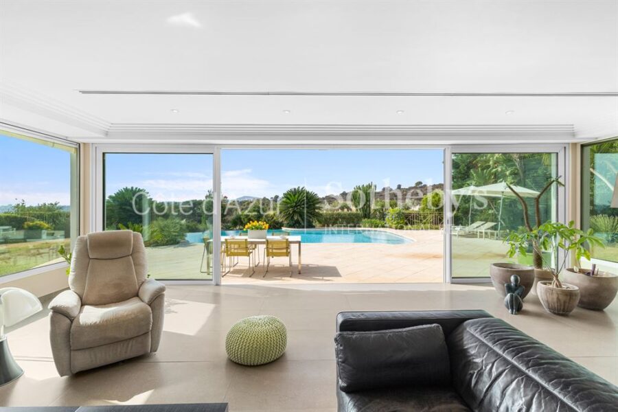 Maison à vendre à Villeneuve-Loubet — Vue nature — photo 3