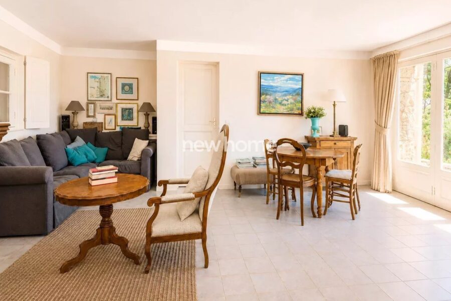 Maison à vendre à Seillans — Vue montagne — photo 12