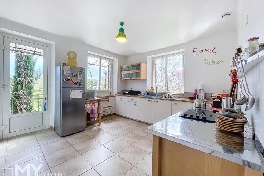 Maison à vendre à Sarlat-la-Canéda — Vue nature — photo 9