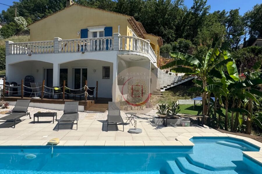 Maison à vendre à Les Adrets-de-l&rsquo;Estérel — Vue montagne — photo 12