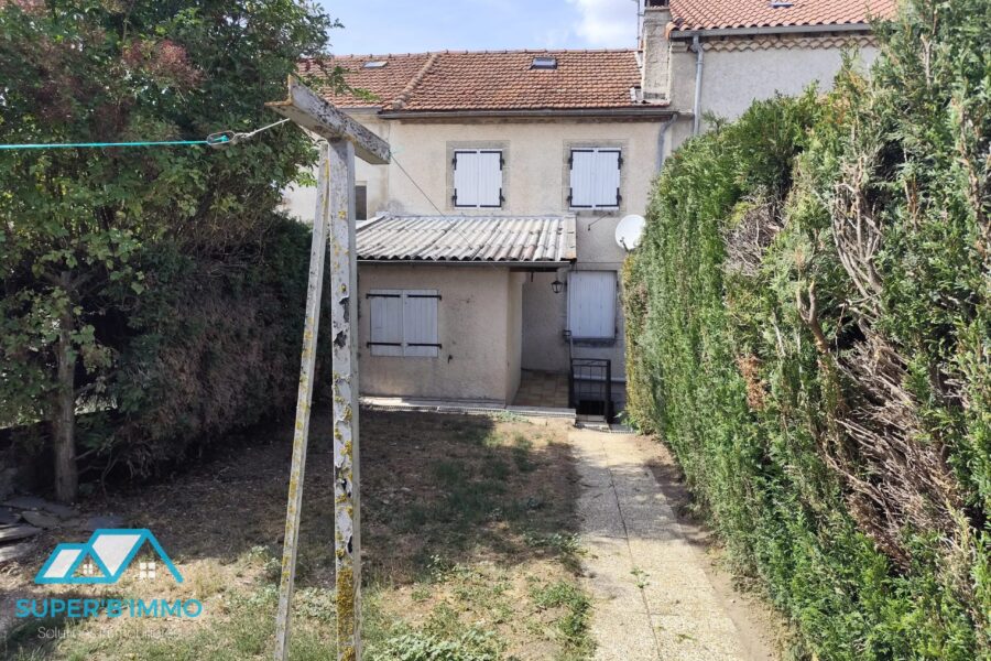 Maison à vendre à Saugues — Vue nature — photo 2