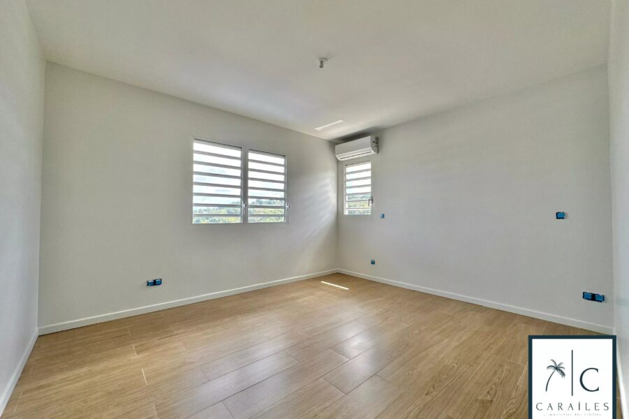 Maison à vendre à Rivière-Salée — Vue nature — photo 13