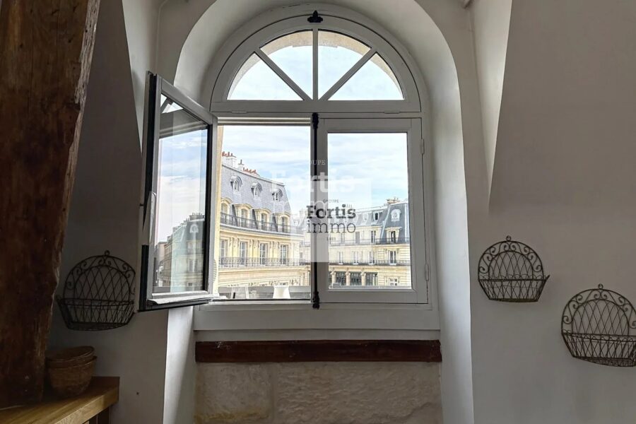 Appartement à vendre à Paris 2e arrondissement — Vue monument — photo 1