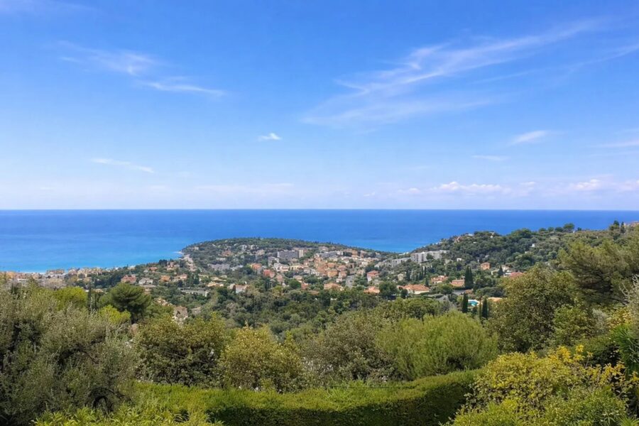 Maison à vendre à Roquebrune-Cap-Martin — Vue mer — photo 1