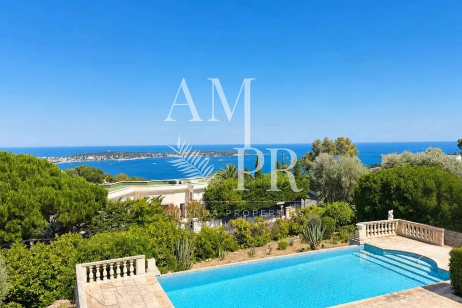 Maison à vendre à Cannes — Vue mer — photo 1