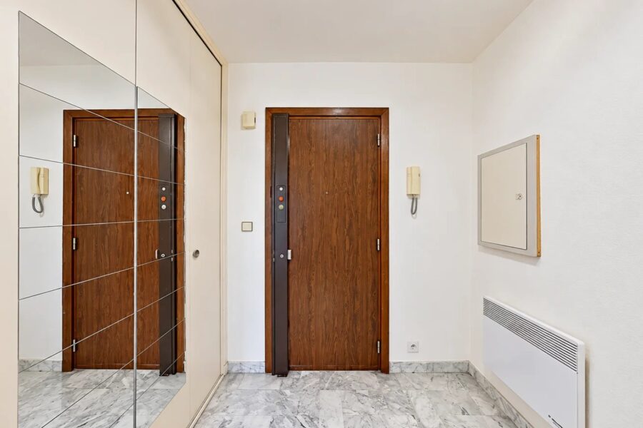 Appartement à vendre à Hyères — Vue montagne — photo 9