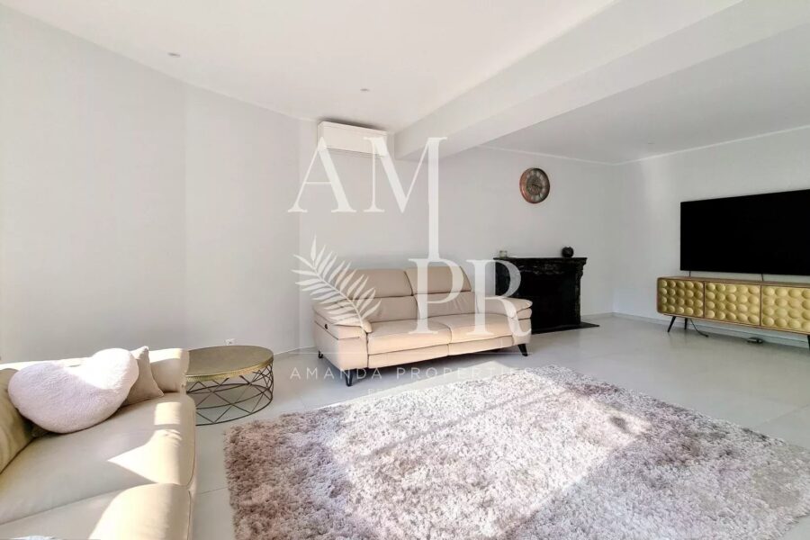 Maison à vendre à Cannes — Vue parc & jardin — photo 7