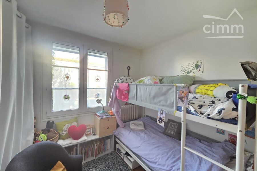 Maison à vendre à Rezé — Vue sur la ville — photo 9