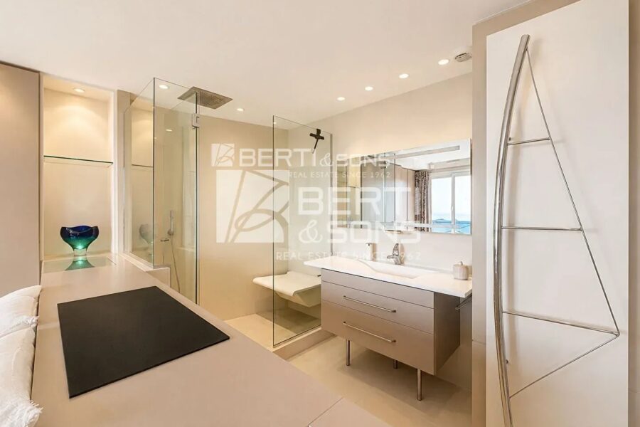 Appartement à vendre à Mandelieu-la-Napoule — Vue mer — photo 10