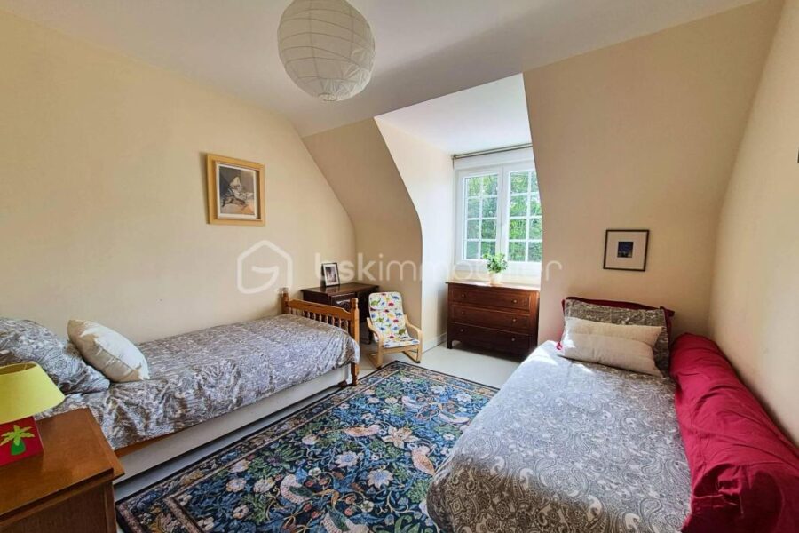 Maison à vendre à Huelgoat — Vue parc & jardin — photo 9