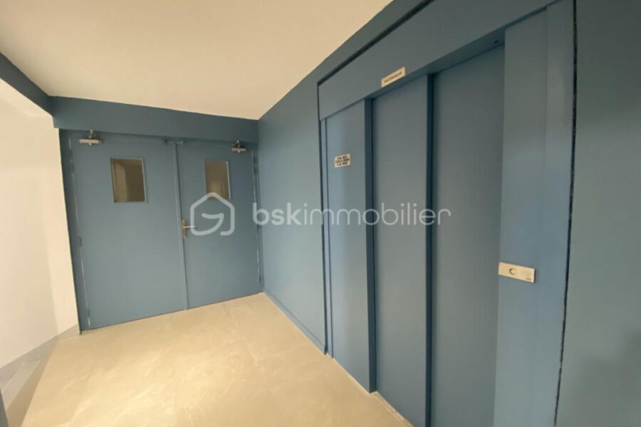 Appartement à vendre à Saint-Christol — Vue nature — photo 8